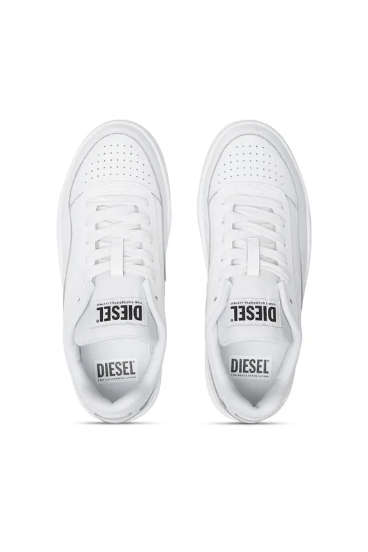 Diesel S-tracker-d Low W (Y03513P5576T1002 https://nl.diesel.com/en/sneakers/s-tracker-d-low-w-white/Y03513P5576T1002.htm)