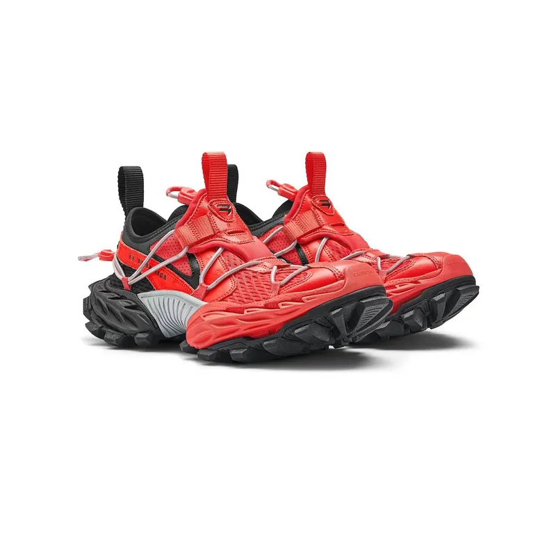 Balenciaga Men’s Hike Sneaker In Red / Black Red / Black (804921WHIKE6010)