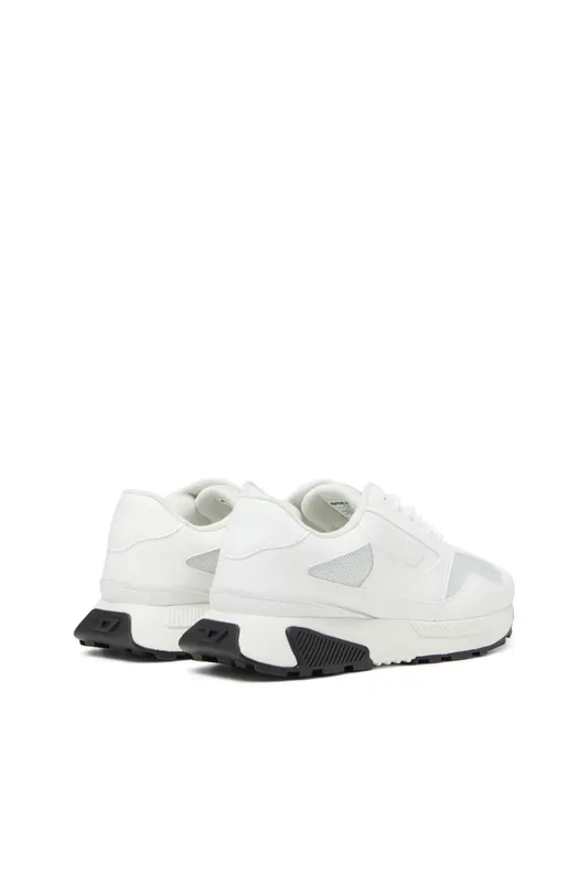 Diesel S-tame-d Running W (Y03607P8109T1002 https://nl.diesel.com/en/sneakers/s-tame-d-running-w-white/Y03607P8109T1002.htm)