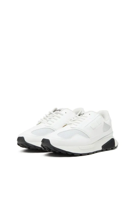 Diesel S-tame-d Running W (Y03607P8109T1002 https://nl.diesel.com/en/sneakers/s-tame-d-running-w-white/Y03607P8109T1002.htm)