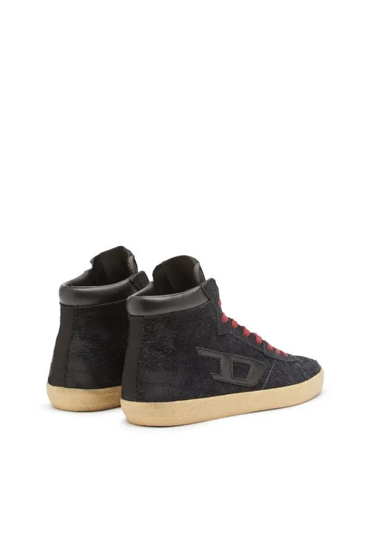 Diesel S-leroji Mid (Y03261P6891T8013 https://nl.diesel.com/en/sneakers/s-leroji-mid-black/Y03261P6891T8013.htm)
