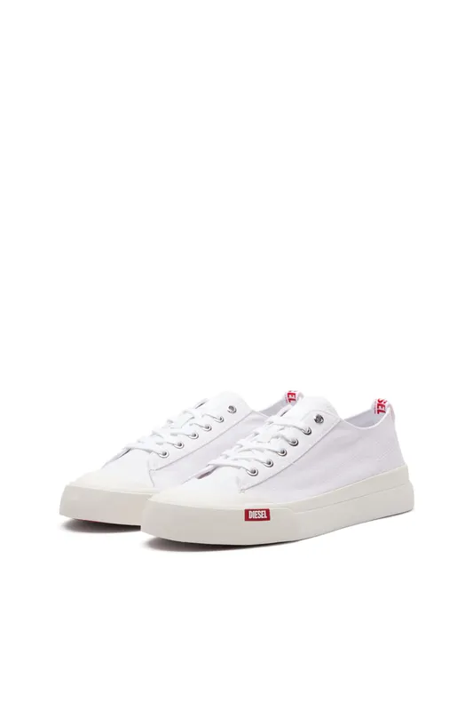 Diesel S-athos Low W (Y03335P2994H7528 https://nl.diesel.com/en/sneakers/s-athos-low-w-white/Y03335P2994H7528.htm)