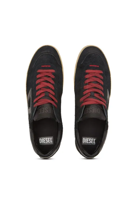Diesel S-leroji Low (Y03336P6891T8013 https://nl.diesel.com/en/sneakers/s-leroji-low-black/Y03336P6891T8013.htm)