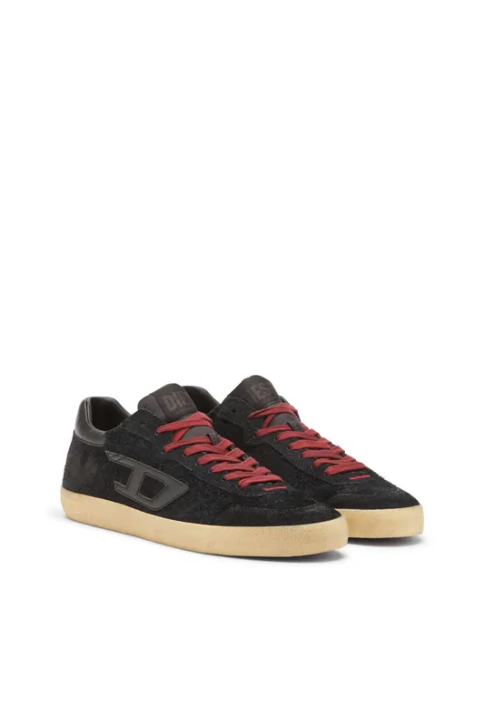 Diesel S-leroji Low (Y03336P6891T8013 https://nl.diesel.com/en/sneakers/s-leroji-low-black/Y03336P6891T8013.htm)