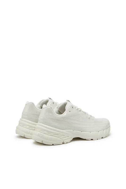 Diesel D-airspeed Low W (Y03458P6908HA405 https://nl.diesel.com/en/sneakers/d-airspeed-low-w-white/Y03458P6908HA405.htm)