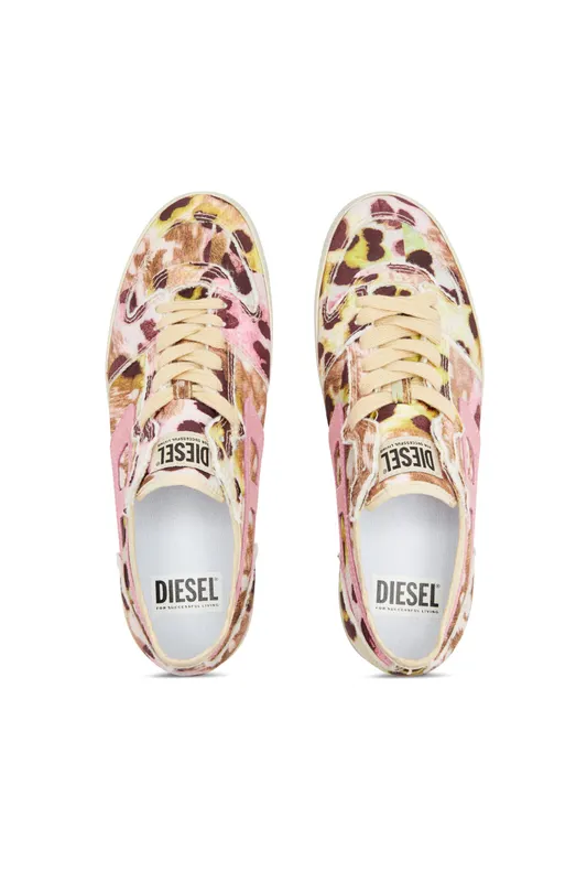 Diesel S-leroji D-1 Low W (Y03487P8117HA683 https://nl.diesel.com/en/sneakers/s-leroji-d-1-low-w-multicolor/Y03487P8117HA683.htm)