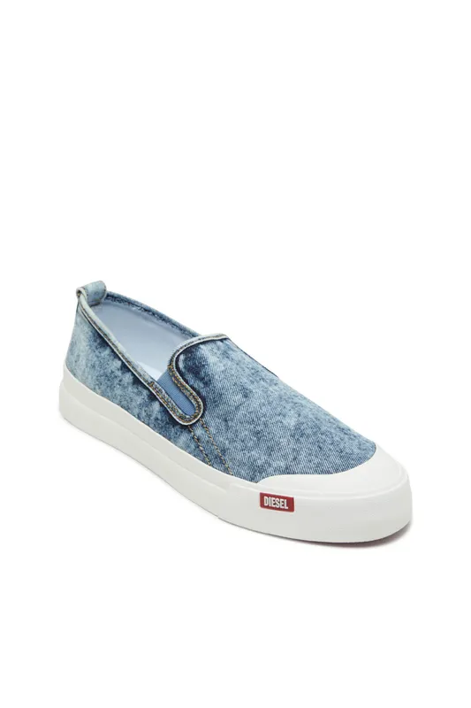 Diesel S-athos Nmd So (Y03556P8112T6067 https://nl.diesel.com/en/sneakers/s-athos-nmd-so-blue/Y03556P8112T6067.htm)