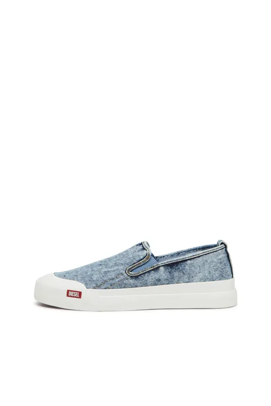 Diesel S-athos Nmd So (Y03556P8112T6067 https://nl.diesel.com/en/sneakers/s-athos-nmd-so-blue/Y03556P8112T6067.htm)