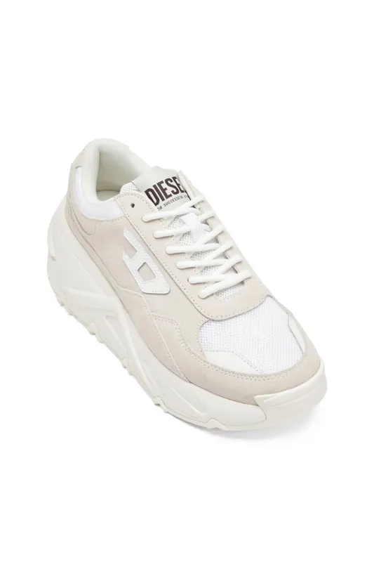 Diesel S-savannah W (Y03565P8107T1002 https://nl.diesel.com/en/sneakers/s-savannah-w-white/Y03565P8107T1002.htm)