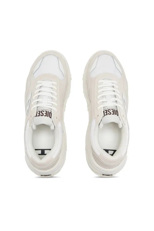 Diesel S-savannah W (Y03565P8107T1002 https://nl.diesel.com/en/sneakers/s-savannah-w-white/Y03565P8107T1002.htm)