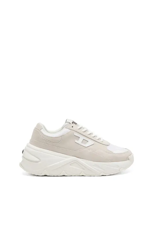 Diesel S-savannah W (Y03565P8107T1002 https://nl.diesel.com/en/sneakers/s-savannah-w-white/Y03565P8107T1002.htm)