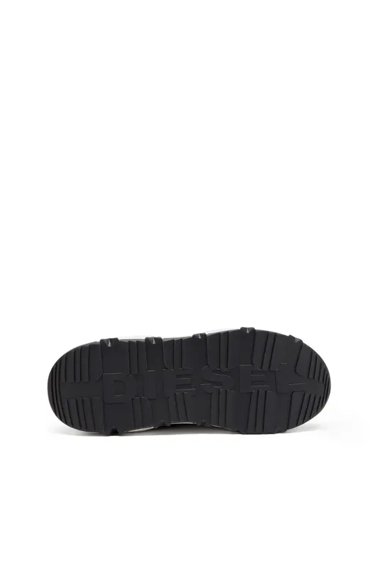 Diesel S-savannah W (Y03565P8107T8013 https://nl.diesel.com/en/sneakers/s-savannah-w-black/Y03565P8107T8013.htm)