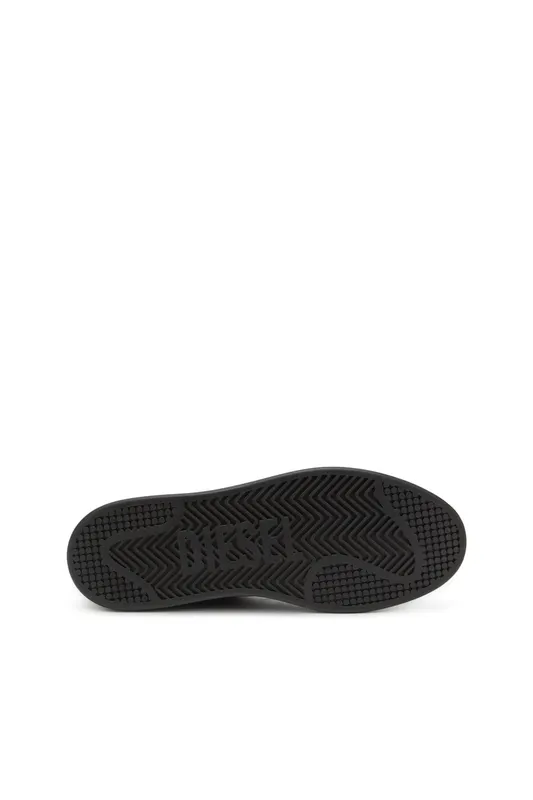 Diesel S-dakota Low (Y03595P0476T8013 https://nl.diesel.com/en/sneakers/s-dakota-low-black/Y03595P0476T8013.htm)