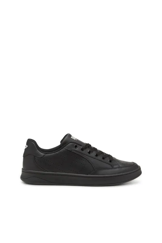 Diesel S-dakota Low (Y03595P0476T8013 https://nl.diesel.com/en/sneakers/s-dakota-low-black/Y03595P0476T8013.htm)