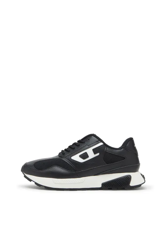 Diesel S-tame-d Running W (Y03607P8109T8013 https://nl.diesel.com/en/sneakers/s-tame-d-running-w-black/Y03607P8109T8013.htm)