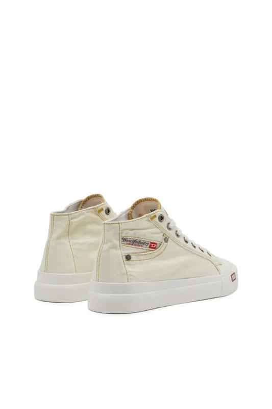 Diesel S-athos Nmd W (Y03611P8112T1002 https://nl.diesel.com/en/sneakers/s-athos-nmd-w-white/Y03611P8112T1002.htm)