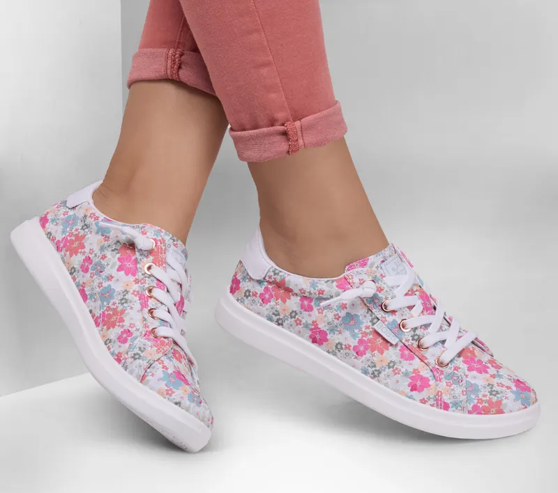 Skechers BOBS D’Vine – Floral Flair – Wit / Multi (114448-WMLT)