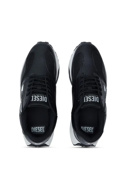 Diesel S-tame-d Running (Y03598P8109T8013 https://nl.diesel.com/en/sneakers/s-tame-d-running-black/Y03598P8109T8013.htm)