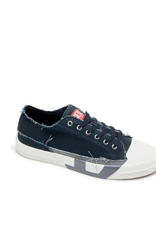 Diesel S-d-verse Low (Y03504PR012HA688 https://nl.diesel.com/en/sneakers/s-d-verse-low-multicolor/Y03504PR012HA688.htm)