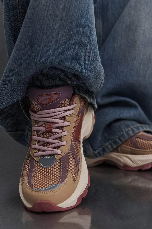 Arkk Forma Runner “Sand Grape” (EL5950-1157-W)