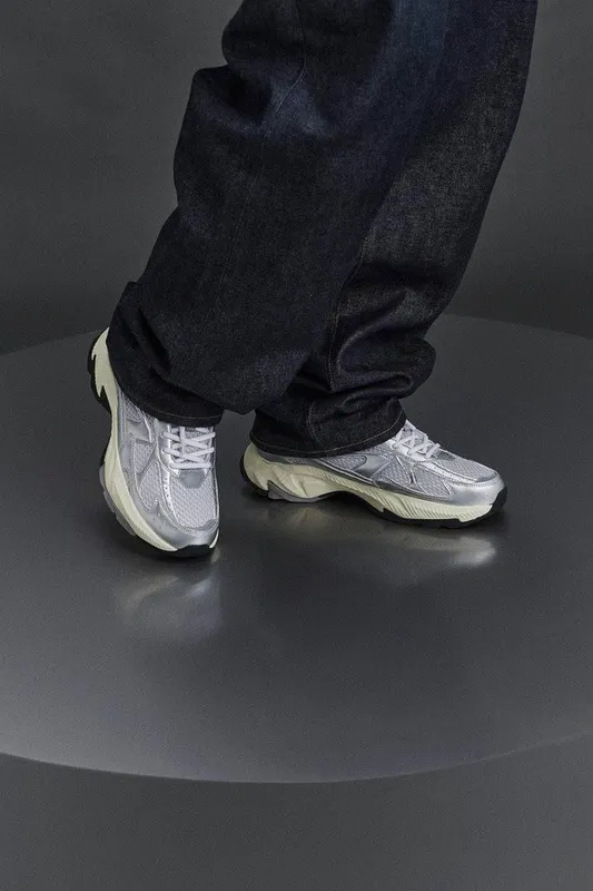 Arkk Forma Runner “Vintage Silver” (EL5950-1156-W)