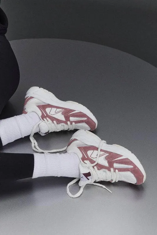 Arkk Oserra “Grape White” (EL6702-1128-W)
