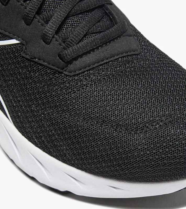 Diadora Passo 4 Black / White (c7406) (101.180670_C7406)