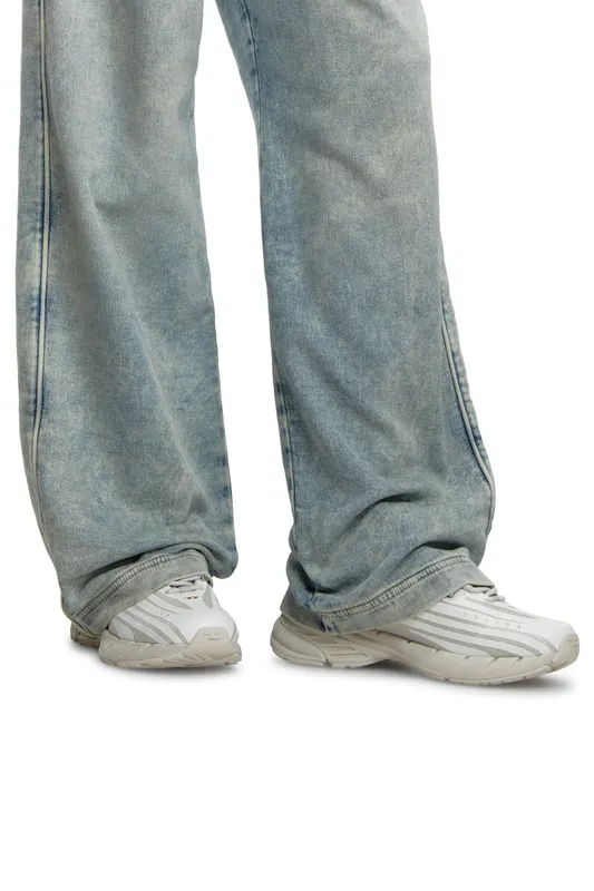 Diesel D-airspeed Low W (Y03458P6907HA497 https://nl.diesel.com/en/shoes/d-airspeed-low-w-multicolor/Y03458P6907HA497.htm)