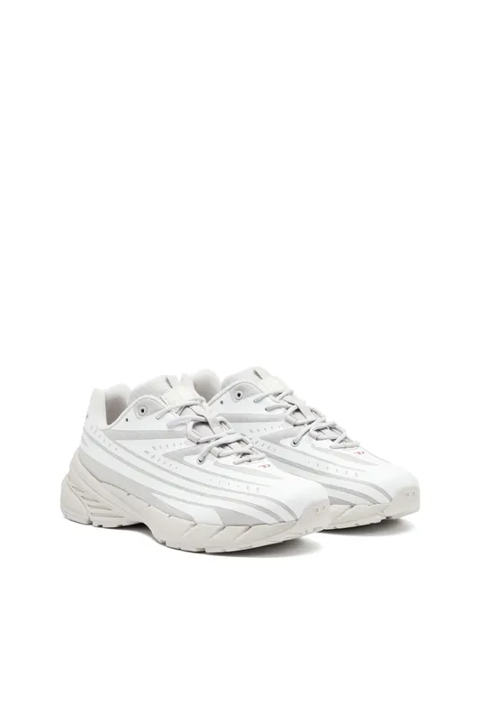 Diesel D-airspeed Low W (Y03458P6907HA497 https://nl.diesel.com/en/shoes/d-airspeed-low-w-multicolor/Y03458P6907HA497.htm)