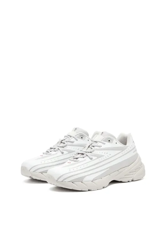 Diesel D-airspeed Low W (Y03458P6907HA497 https://nl.diesel.com/en/shoes/d-airspeed-low-w-multicolor/Y03458P6907HA497.htm)
