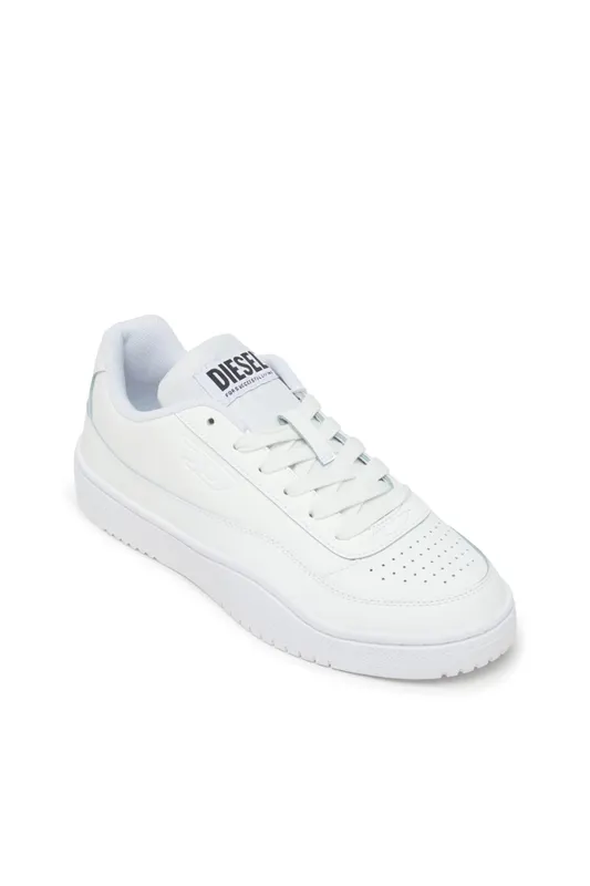 Diesel S-tracker-d Low W (Y03513P5576T1002 https://nl.diesel.com/en/shoes/s-tracker-d-low-w-white/Y03513P5576T1002.htm)