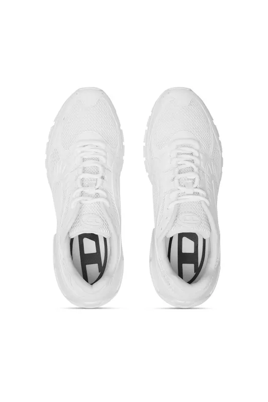Diesel S-pro-v-dense Low W (Y03594P8136T1002 https://nl.diesel.com/en/shoes/s-pro-v-dense-low-w-white/Y03594P8136T1002.htm)
