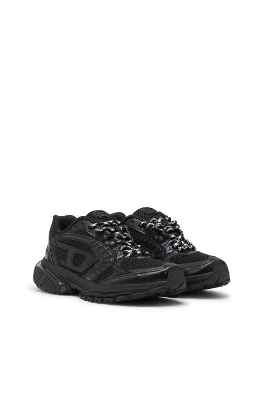 Diesel S-pro-v-dense Low W (Y03594P8136T8013 https://nl.diesel.com/en/shoes/s-pro-v-dense-low-w-black/Y03594P8136T8013.htm)