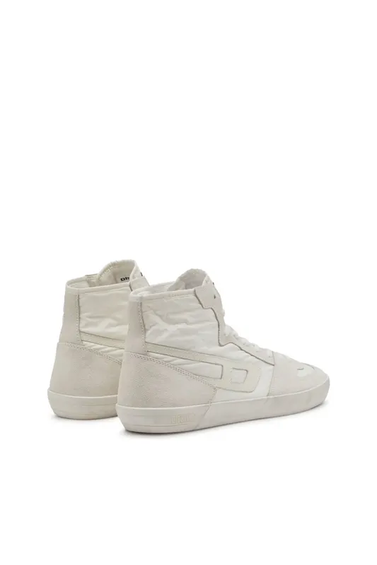 Diesel S-leroji D-1 Mid (Y03488P8119T1002 https://nl.diesel.com/en/shoes/s-leroji-d-1-mid-white/Y03488P8119T1002.htm)