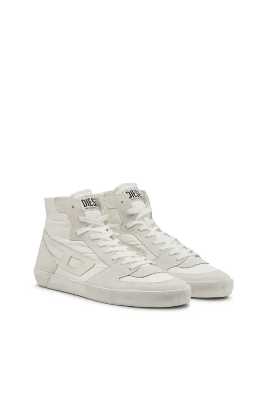 Diesel S-leroji D-1 Mid (Y03488P8119T1002 https://nl.diesel.com/en/shoes/s-leroji-d-1-mid-white/Y03488P8119T1002.htm)
