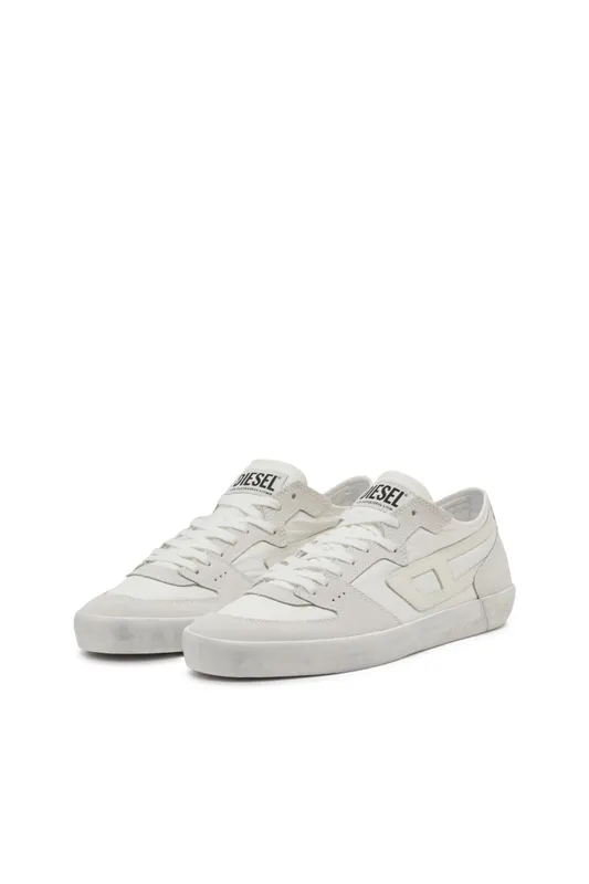 Diesel S-leroji D-1 Low (Y03489P8119T1002 https://nl.diesel.com/en/shoes/s-leroji-d-1-low-white/Y03489P8119T1002.htm)