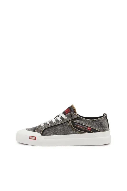 Diesel S-athos Nmd Low (Y03589P8112T8013 https://nl.diesel.com/en/shoes/s-athos-nmd-low-black/Y03589P8112T8013.htm)