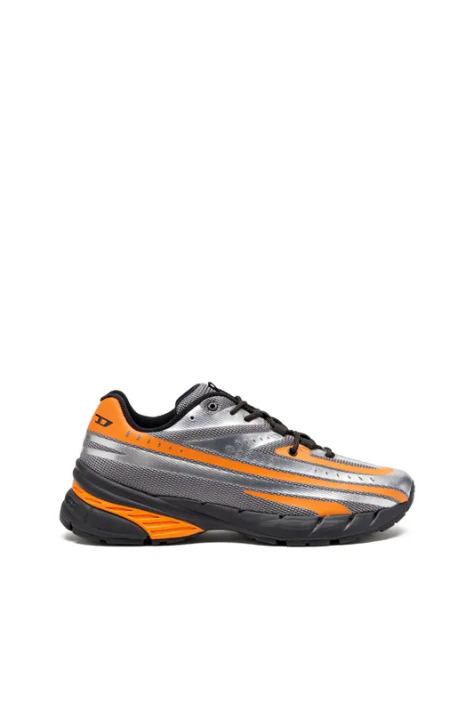 Diesel D-airspeed Low (Y03436P8138HA643 https://nl.diesel.com/en/shoes/d-airspeed-low-multicolor/Y03436P8138HA643.htm)