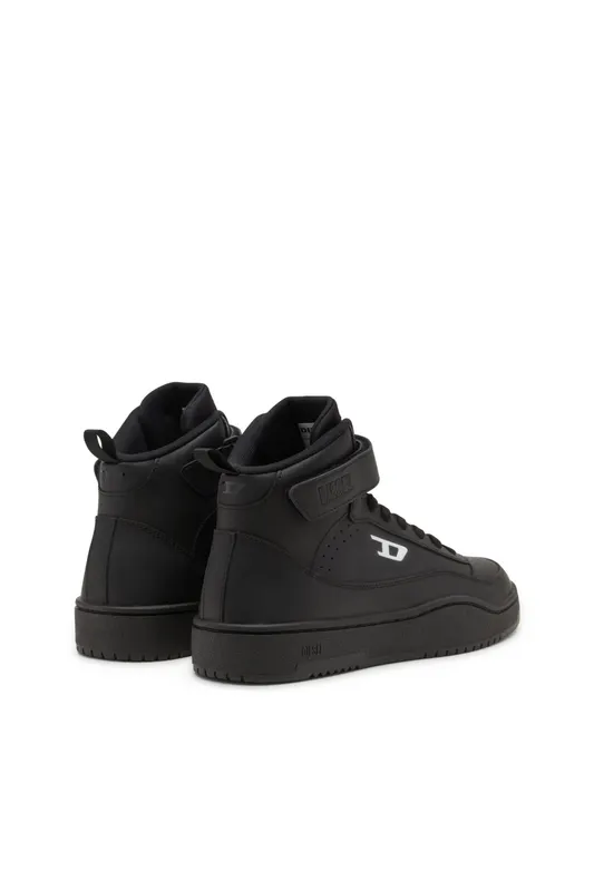 Diesel S-tracker-d Mid (Y03600P5576T8013 https://nl.diesel.com/en/shoes/s-tracker-d-mid-black/Y03600P5576T8013.htm)