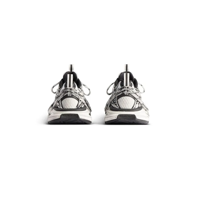Balenciaga Women’s 3xl Extreme Laces Logo Sneaker In White / Black White / Black (825598W3XHL9010)