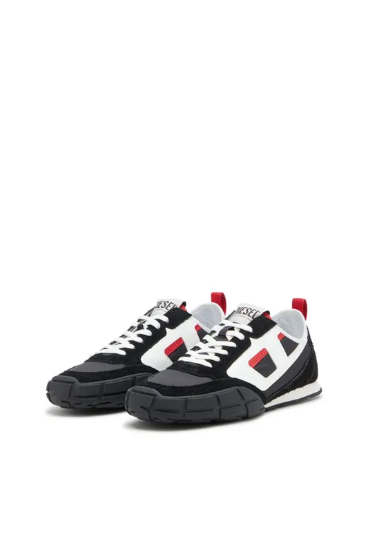 Diesel S-pagodha Low (Y03644P8404HA931 https://nl.diesel.com/en/sneakers/s-pagodha-low-tobedefined/Y03644P8404HA931.htm)
