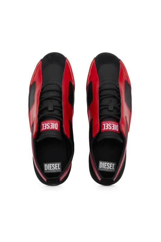 Diesel S-slante-d Low (Y03656PR131H4072 https://nl.diesel.com/en/sneakers/s-slante-d-low-multicolor/Y03656PR131H4072.htm)