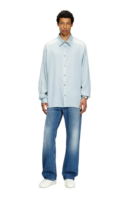 Diesel S-slante-d Low (Y03656PR131HA963 https://nl.diesel.com/en/sneakers/s-slante-d-low-tobedefined/Y03656PR131HA963.htm)