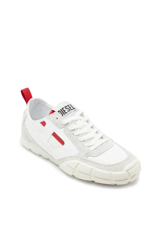 Diesel S-pagodha Low W (Y03687P8404HA672 https://nl.diesel.com/en/sneakers/s-pagodha-low-w-multicolor/Y03687P8404HA672.htm)
