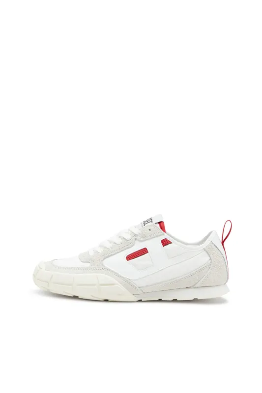 Diesel S-pagodha Low W (Y03687P8404HA672 https://nl.diesel.com/en/sneakers/s-pagodha-low-w-multicolor/Y03687P8404HA672.htm)