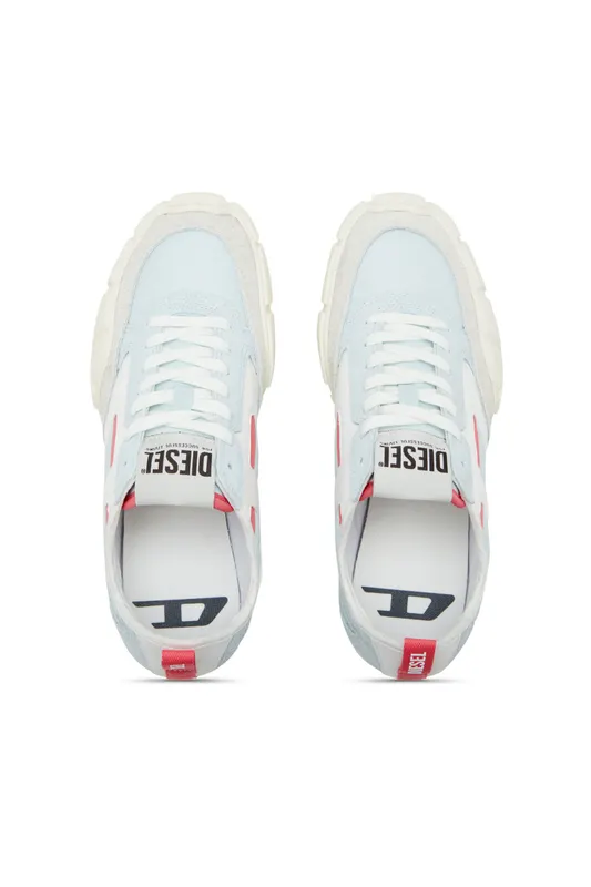Diesel S-pagodha Low W (Y03687P8404HA933 https://nl.diesel.com/en/sneakers/s-pagodha-low-w-blue/Y03687P8404HA933.htm)