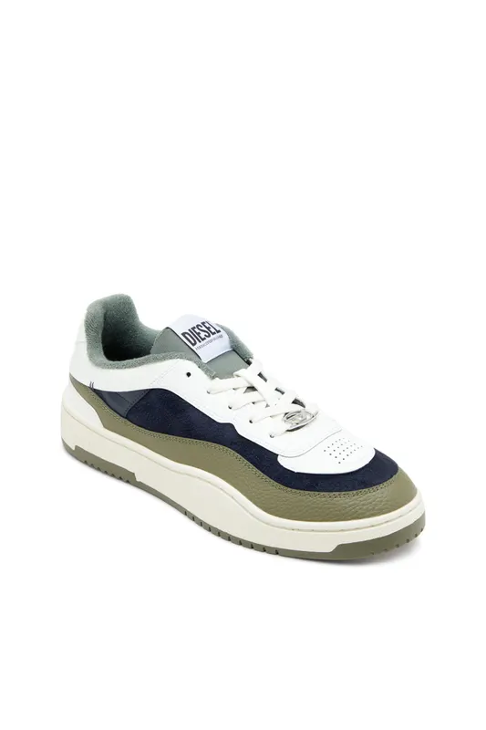 Diesel S-oval Skate Low (Y03511P8419HB087 https://nl.diesel.com/en/sneakers/s-oval-skate-low-multicolor/Y03511P8419HB087.htm)