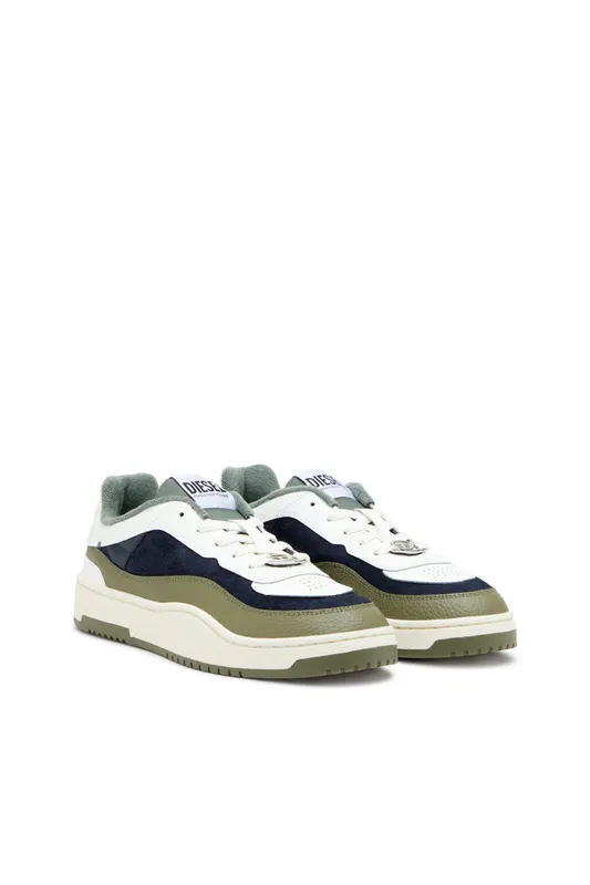 Diesel S-oval Skate Low (Y03511P8419HB087 https://nl.diesel.com/en/sneakers/s-oval-skate-low-multicolor/Y03511P8419HB087.htm)
