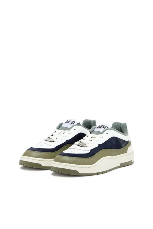 Diesel S-oval Skate Low (Y03511P8419HB087 https://nl.diesel.com/en/sneakers/s-oval-skate-low-multicolor/Y03511P8419HB087.htm)