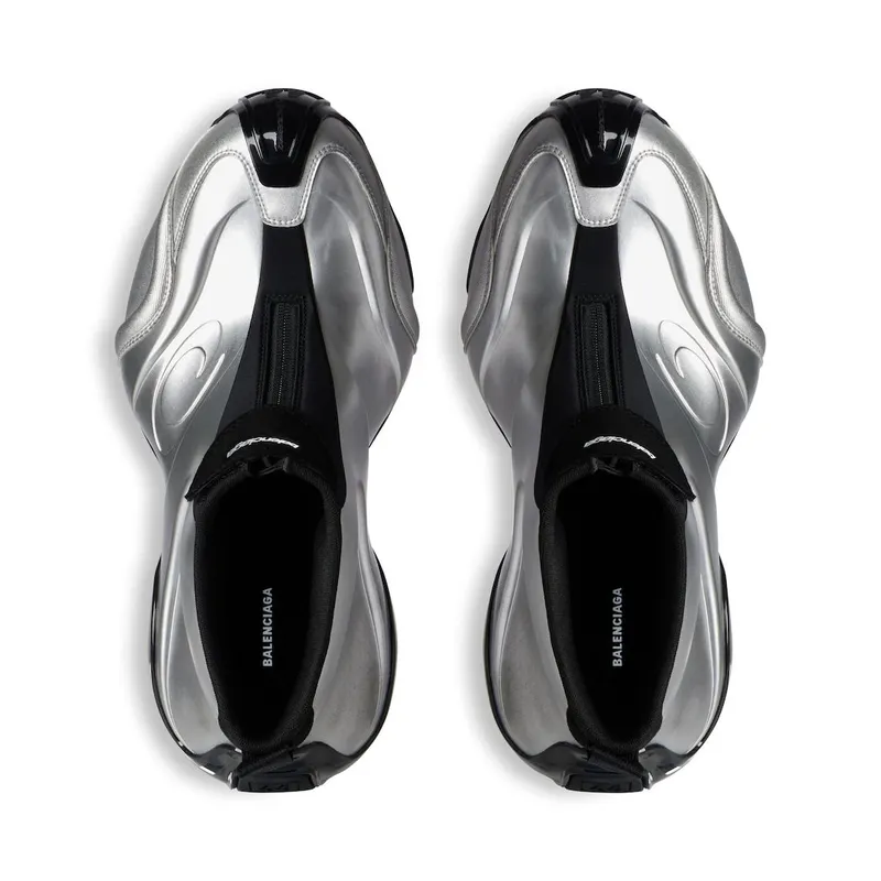 Balenciaga Men’s Basketball Sneaker In Silver / Black Silver / Black (824909WBKBM8010)